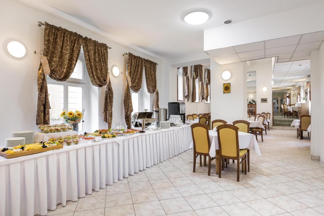 Dom Zdrojowy Apart otel Jelenia Gora Dış mekan fotoğraf