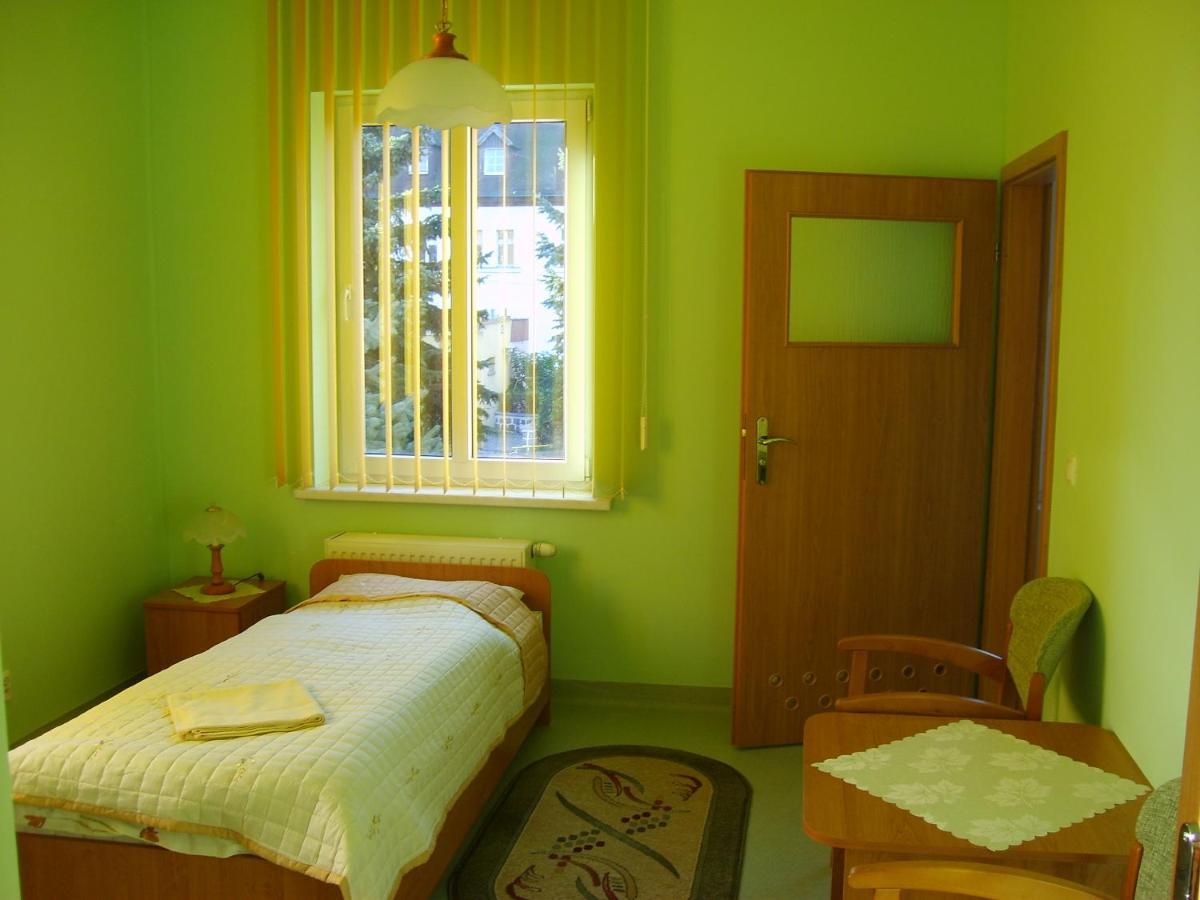 Dom Zdrojowy Apart otel Jelenia Gora Dış mekan fotoğraf